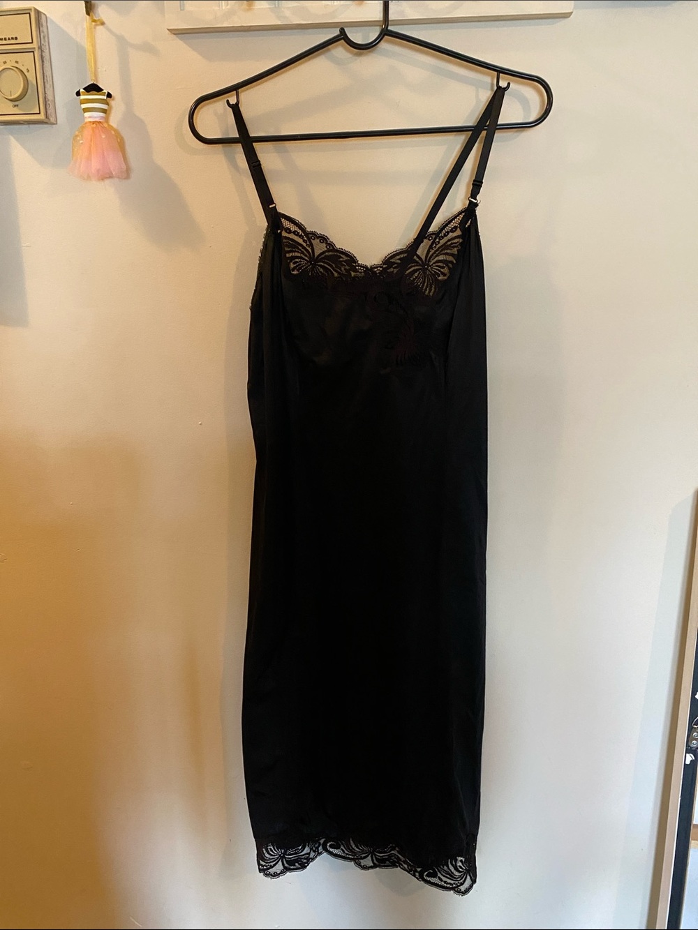 Vintage Wonder Maid  Full Black Slip